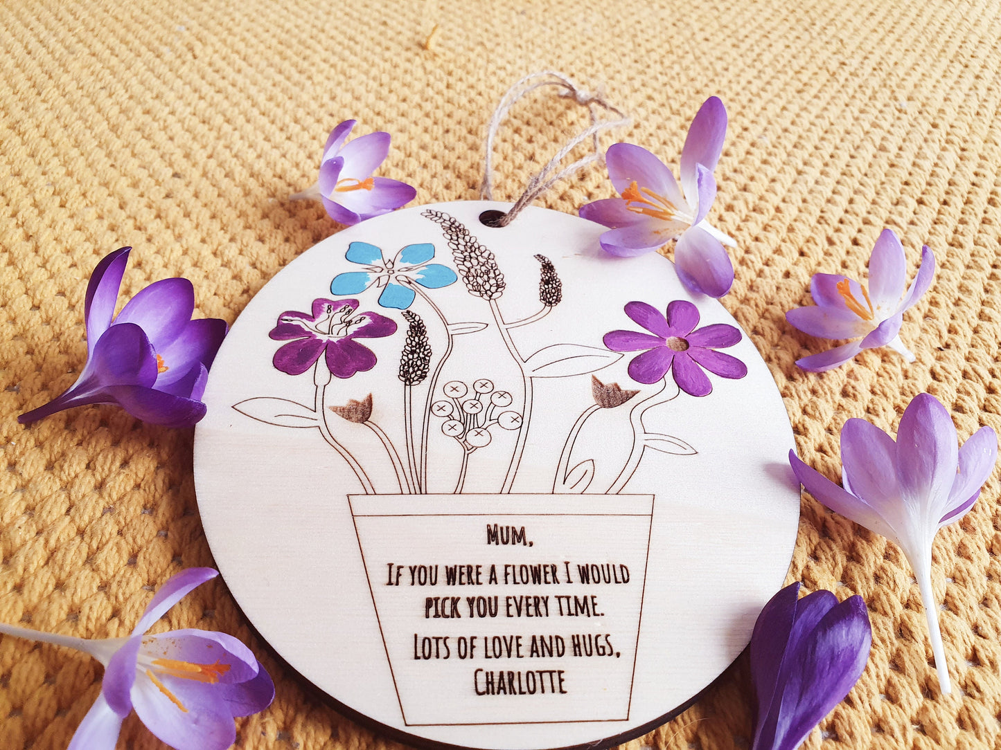 Personalised Floral Wooden Wall Hanging – Gift for Mum/Grandma