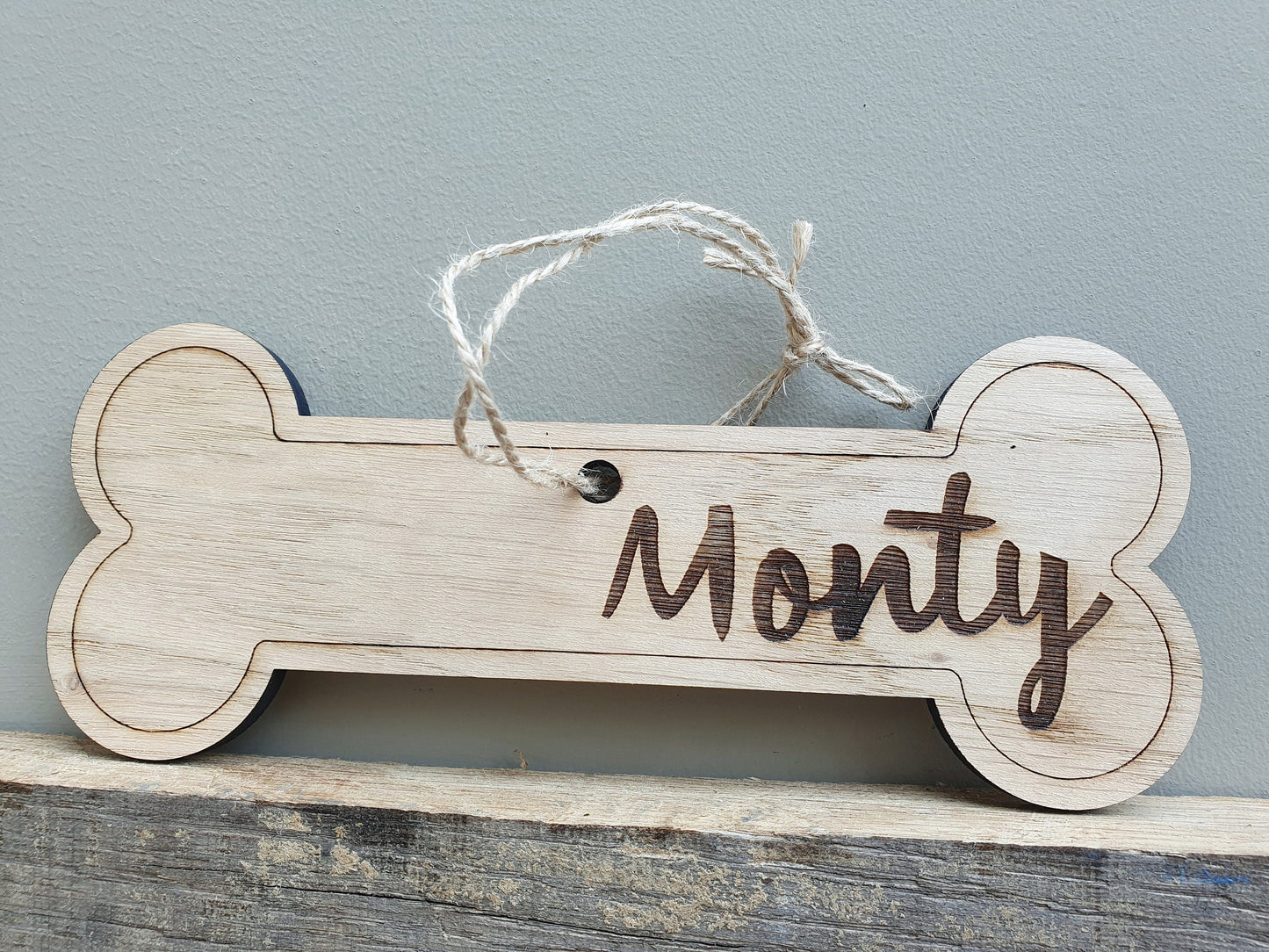 Personalised Name Dog Bone Wooden Sign - Custom Dog Bone Bauble - Dog Christmas Gift - Dog Lovers Christmas Bauble - Dog Tree Decoration