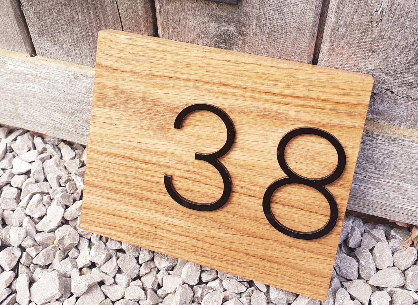Oak House Number Sign – Raised Black Acrylic, Outdoor Plaque
