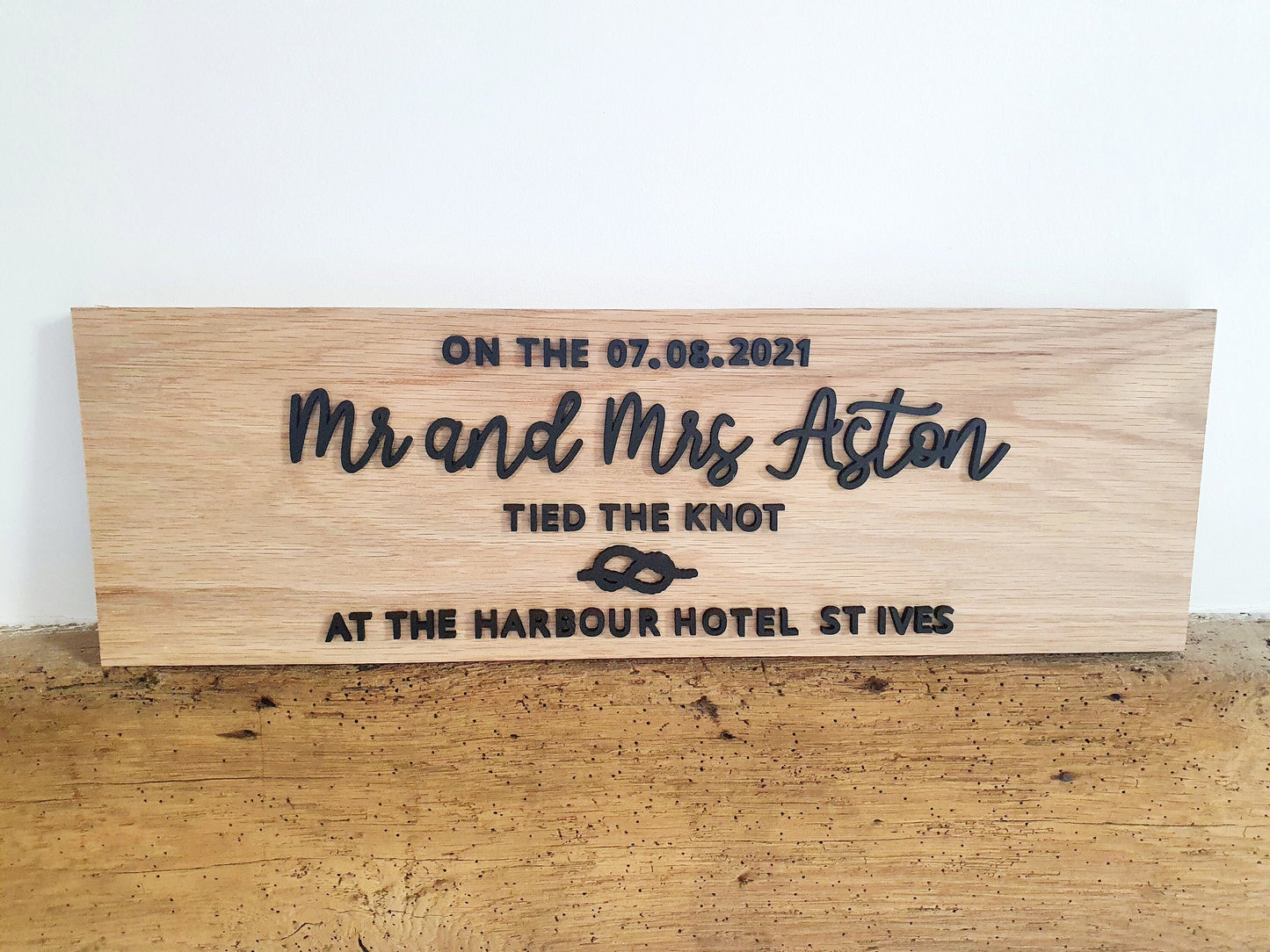 Wedding Gift or Wedding Present - Large Personalised Wedding Solid Oak Plaque - Wooden Personalised Wedding Gift for the Couple - Any Colour