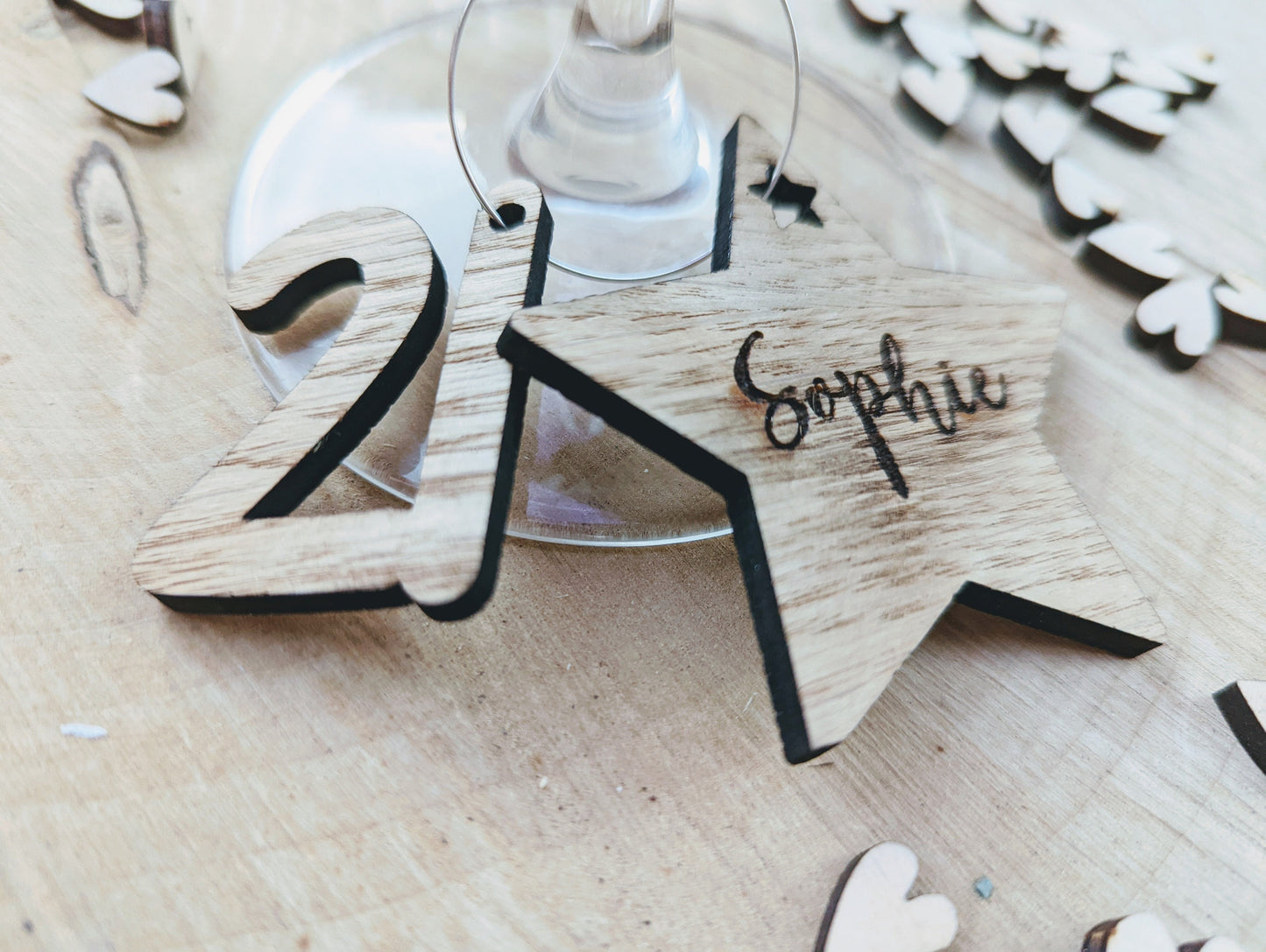 Personalised birthday wine glass charms - Wooden birthday wine glass charms with name and birthday age. Birthday wine glass charms