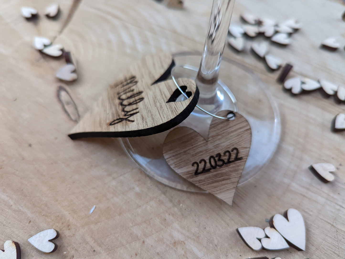 Personalised wine glass charms - Rustic heart drinks charm - Wood place names - Wine glass charms with name and date.