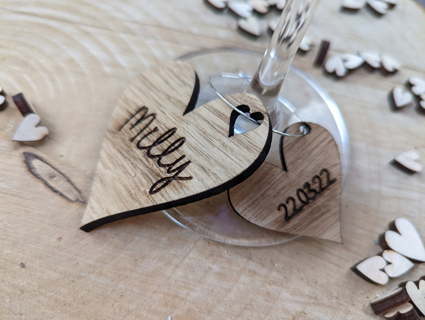 Personalised wine glass charms - Rustic heart drinks charm - Wood place names - Wine glass charms with name and date.