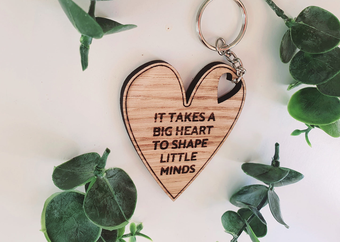 Wooden Heart Teacher Keyring: 'It Takes a Big Heart' Quote